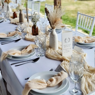 Heni&Tibi esküvője a Nemespécsely udvarházban